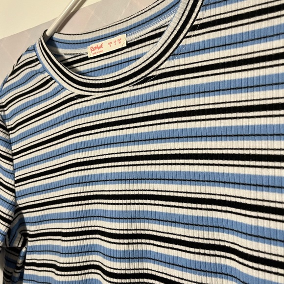 Romwe Ribbed Shirt - Picture 3 of 3